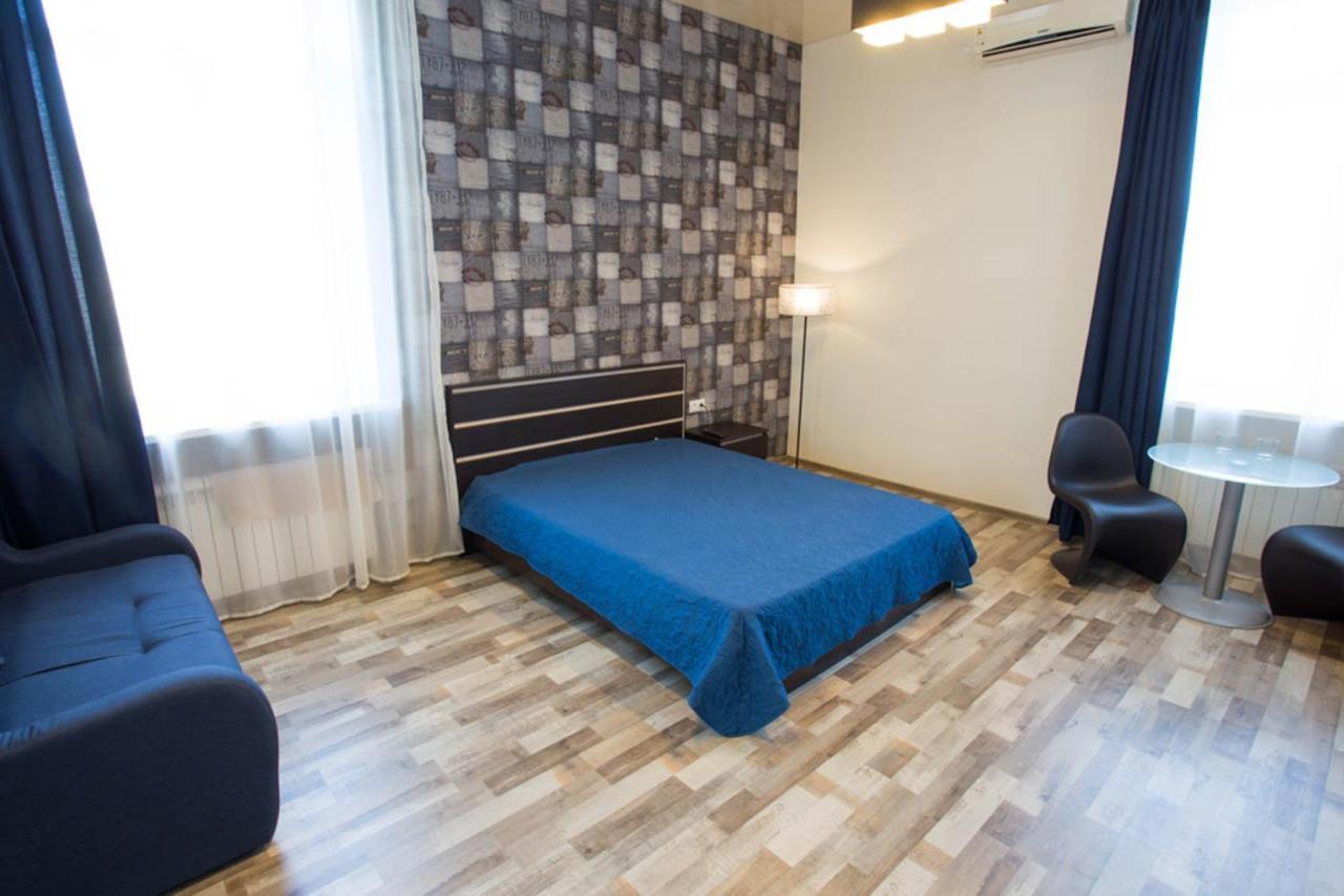 Studio Apartment In The Heart Of Kharkiv - Darvina Str. 17/2 Bagian luar foto
