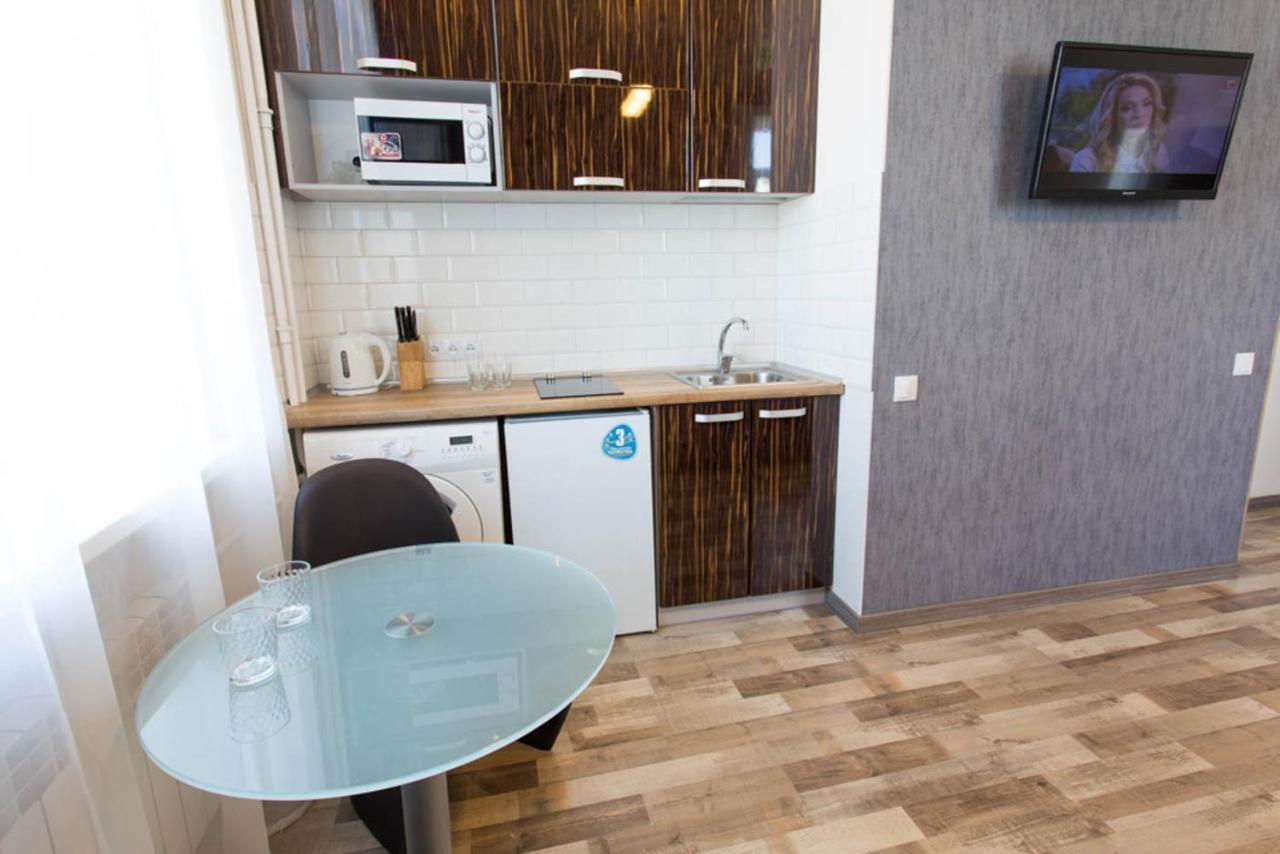 Studio Apartment In The Heart Of Kharkiv - Darvina Str. 17/2 Bagian luar foto