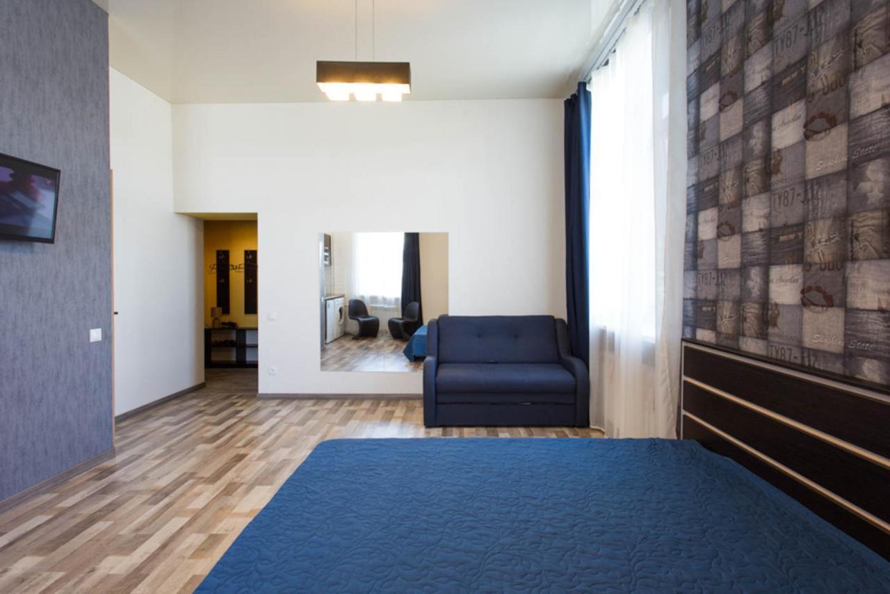 Studio Apartment In The Heart Of Kharkiv - Darvina Str. 17/2 Bagian luar foto