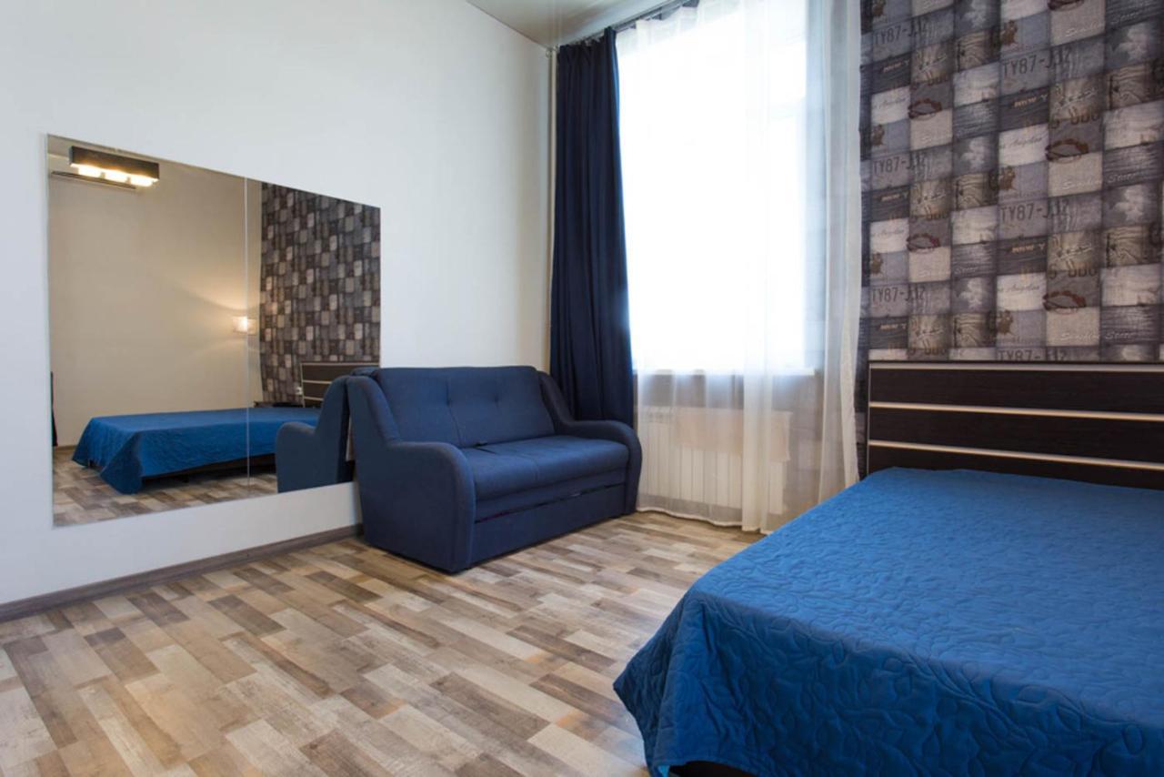 Studio Apartment In The Heart Of Kharkiv - Darvina Str. 17/2 Bagian luar foto