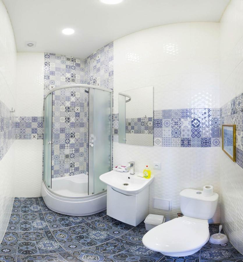 Studio Apartment In The Heart Of Kharkiv - Darvina Str. 17/2 Bagian luar foto